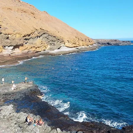 Lejlighed South Tenerife 2 Bedrooms With Sunny Terrace And Amazing Views To Teide And Pool Costa del Silencio